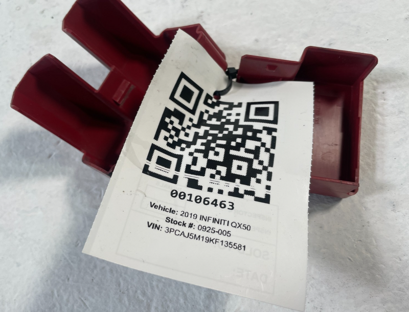 Load image into Gallery viewer, 2019-2025 INFINITI QX50 POSITIVE BATTERY TERMINAL COVER 2.0L 24345-5NA0A #106463