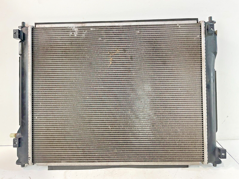 Load image into Gallery viewer, ⭐⭐ 2016 - 2020 HONDA CIVIC RADIATOR ASSEMBLY AUTOMATIC TRANSMISSION ⭐⭐