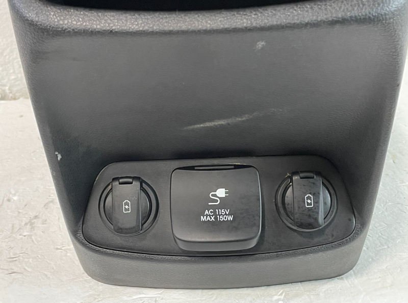 Load image into Gallery viewer, HYUNDAI SANTA FE REAR CENTER CONSOLE AIR VENT GRILLE COVER PANEL ASSEMBLY 103000