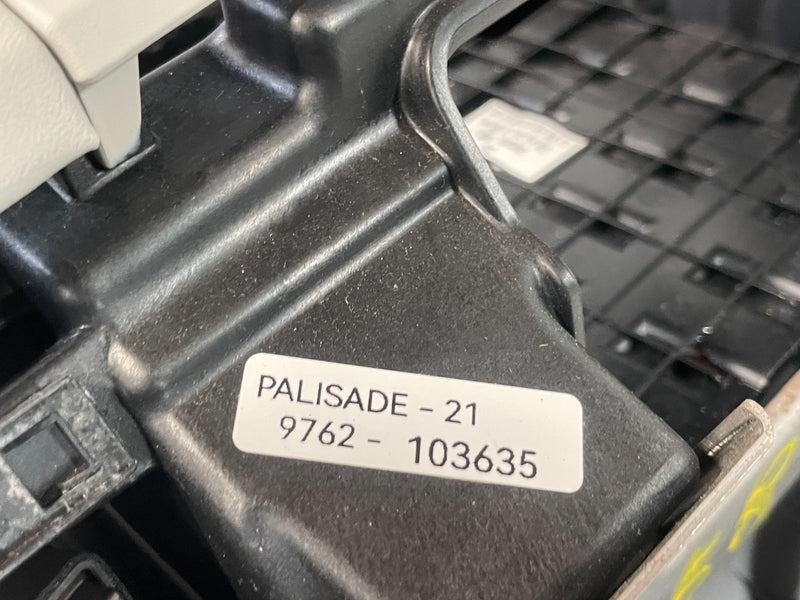 Load image into Gallery viewer, 2020-2022 HYUNDAI PALISADE CENTER CONSOLE STORAGE COMPARTMENT ASSEMBLY # 103635