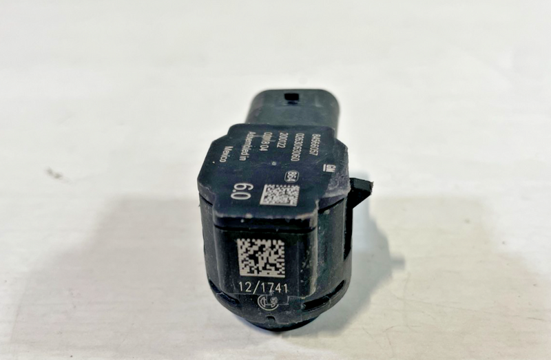 Load image into Gallery viewer, 2019 - 2024 CADILLAC XT4 CT4 CT6 BUMPER PDC PARKING SENSOR AID ASSIST # 104975