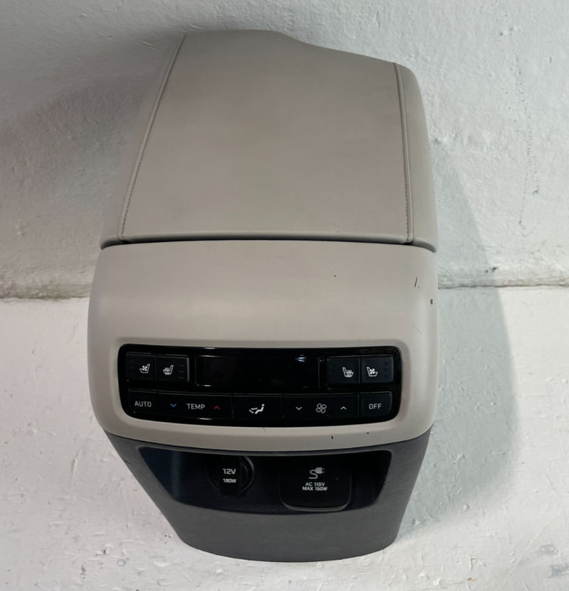 Load image into Gallery viewer, 23-25 HYUNDAI PALISADE REAR CENTER CONSOLE AIR VENT GRILLE PANEL ASSEMBLY 105186