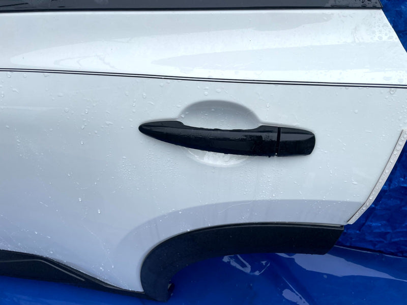 Load image into Gallery viewer, NISSAN ROGUE REAR LEFT DRIVER SIDE DOOR ASSEMBLY WHITE (QAK) 2021-2025 # 106874