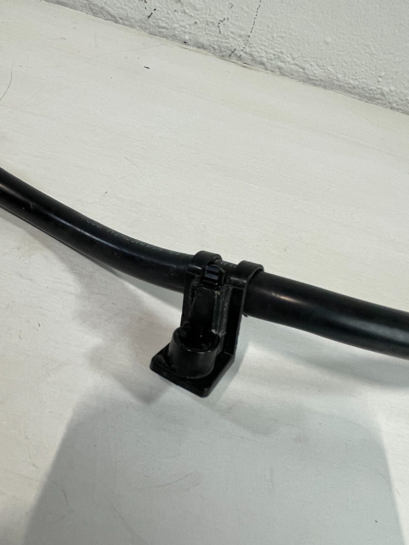 Load image into Gallery viewer, 2021 - 2023 GENESIS G70 NEGATIVE BATTERY CABLE WIRE W /SENSOR # 104304