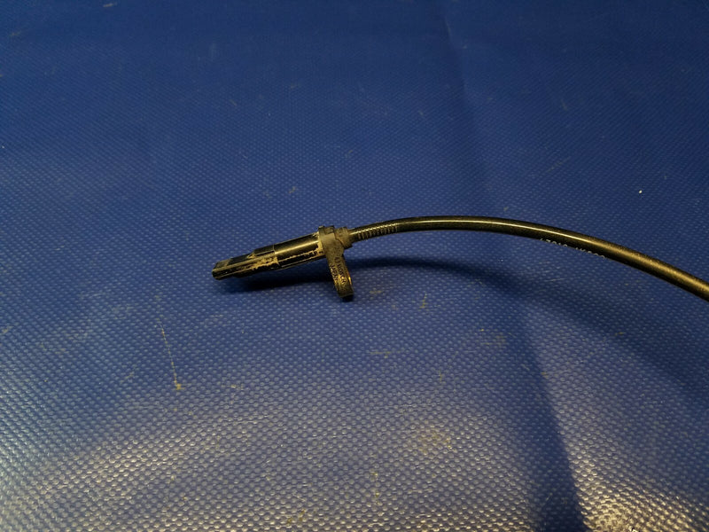 Load image into Gallery viewer, 2007 - 2008 INFINITI G35, 2008 - 2010 G37 FRONT ABS WHEEL SPEED SENSOR # 51464