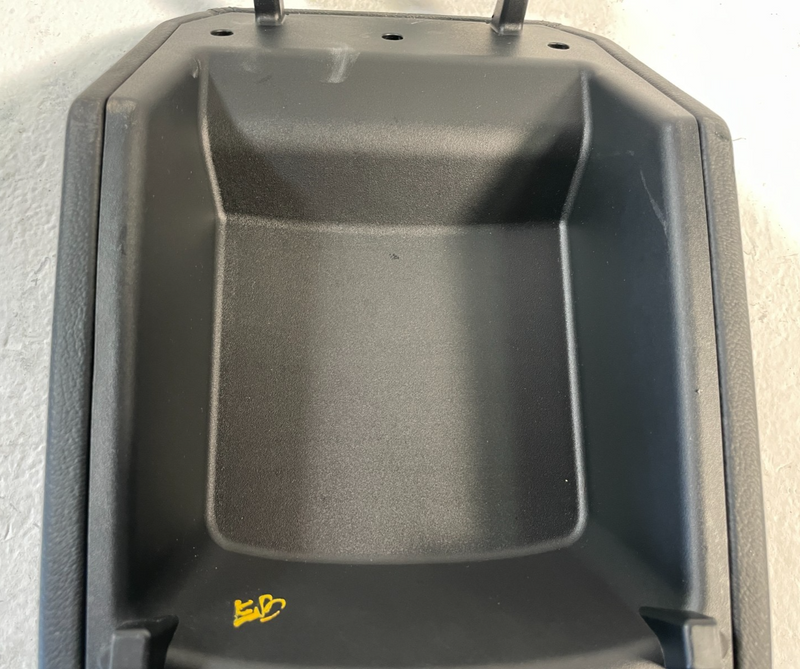 Load image into Gallery viewer, 2023 - 2025 KIA SPORTAGE CENTER CONSOLE ARMREST LID TRIM COVER 2.5L # 106632