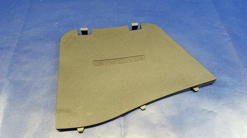 Load image into Gallery viewer, 2014-2024 INFINITI Q50, 17-22 Q60 LEFT DRIVER SIDE BRAKE FLUID COVER LID # 55050