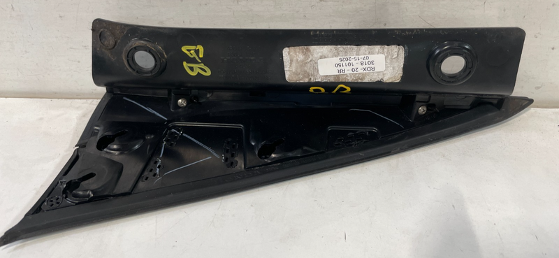 Load image into Gallery viewer, 2019-2025 ACURA RDX REAR RIGHT SIDE QUARTER PANEL GARNISH MOLDING BLACK # 101150