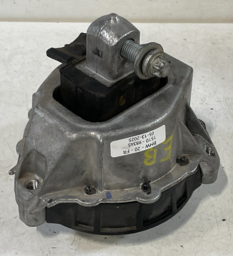 Load image into Gallery viewer, 2019-2024 BMW 330i 430i FRONT RIGHT ENGINE MOTOR SUPPORT MOUNT BRACKET # 98345