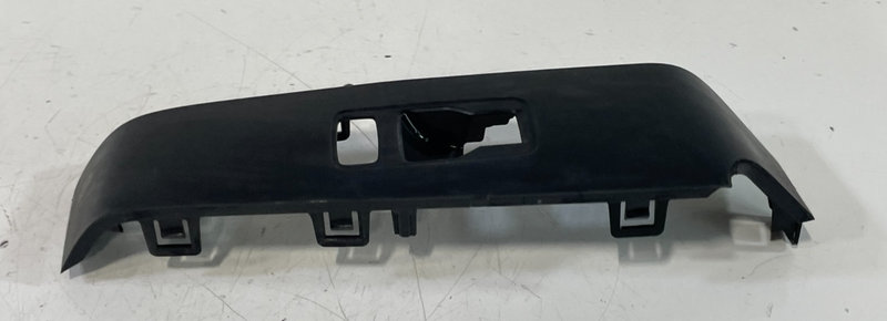 Load image into Gallery viewer, 2022-2025 HONDA CIVIC FRONT RIGHT PASSENGER SIDE WINDOW SWITCH BEZEL # 103130