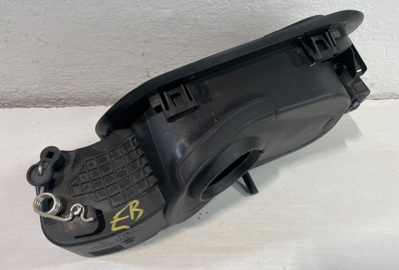 Load image into Gallery viewer, 2020 - 2026 CADILLAC CT5 FUEL TANK FILLER POCKET HOUSING ADAPTER COVER # 104948