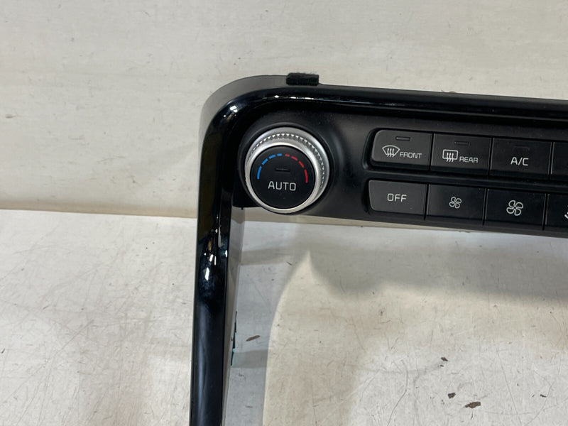 Load image into Gallery viewer, 2018-2023 KIA STINGER AC HEATER TEMPERATURE CLIMATE CONTROL SWITCH PANEL # 99621