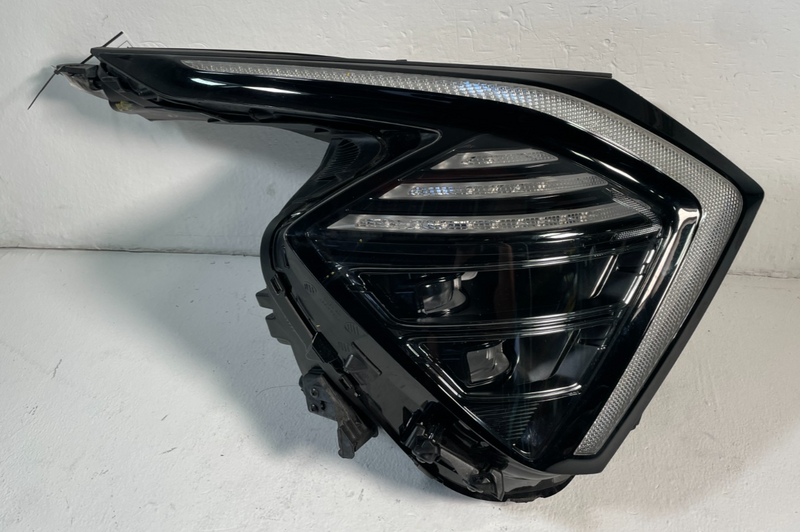 Load image into Gallery viewer, 23-25 KIA SPORTAGE FRONT RIGHT PASSENGER SIDE FULL LED HEADLIGHT LAMP # 106643