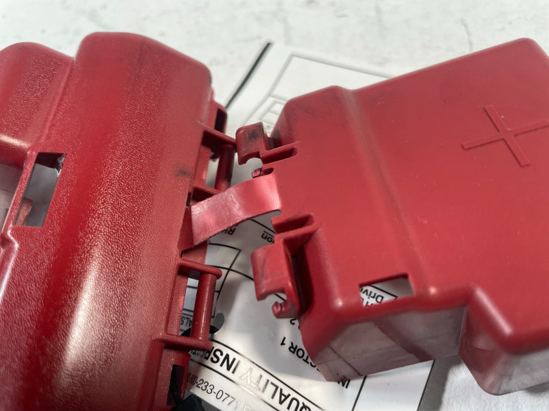 Load image into Gallery viewer, 2019-2025 INFINITI QX50 POSITIVE BATTERY TERMINAL COVER 2.0L 24345-5NA0A #106463