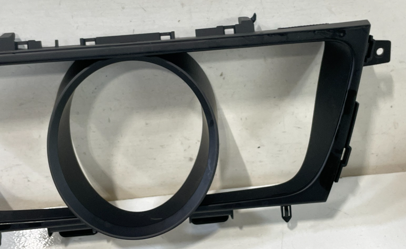 Load image into Gallery viewer, 2021-2023 HYUNDAI ELANTRA INSTRUMENT CLUSTER SPEEDOMETER COVER BEZEL # 101813