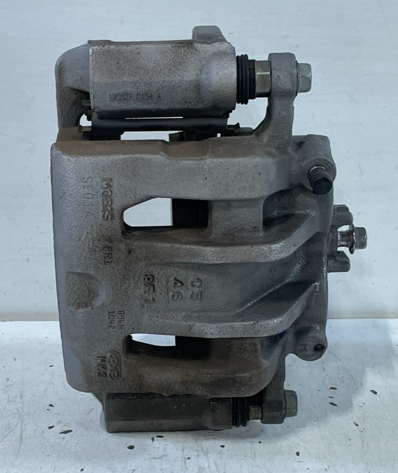 Load image into Gallery viewer, 2020-2025 HYUNDAI PALISADE FRONT RIGHT SIDE BRAKE CALIPER W/ BRAKE PADS #100278