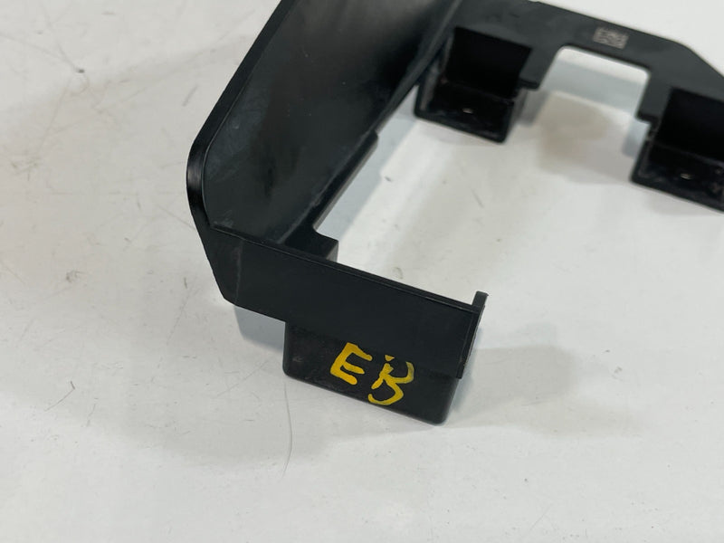 Load image into Gallery viewer, 20-22 HYUNDAI PALISADE REAR LEFT BLIND SPOT RADAR SENSOR MODULE BRACKET # 102329