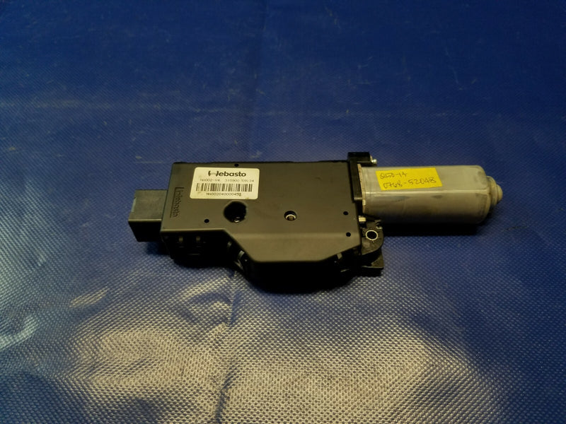 Load image into Gallery viewer, 2014 - 2020 INFINITI Q50 SUNROOF SUN ROOF MOON ROOF MOTOR 91295-4GA1A # 52048