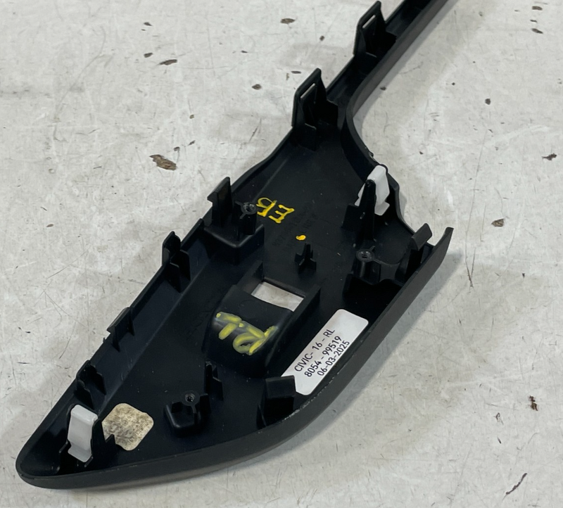 Load image into Gallery viewer, 16-22 HONDA CIVIC 19-21 INSIGHT REAR LEFT SIDE DOOR WINDOW SWITCH BEZEL # 99519