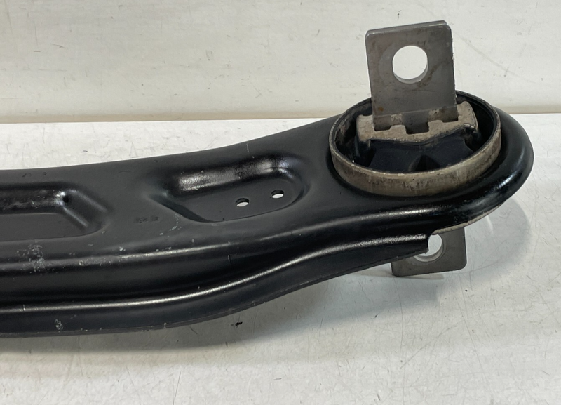 Load image into Gallery viewer, 2017 - 2019 INFINITI QX30 FWD REAR RIGHT SIDE TRAILING UPPER CONTROL ARM # 95365