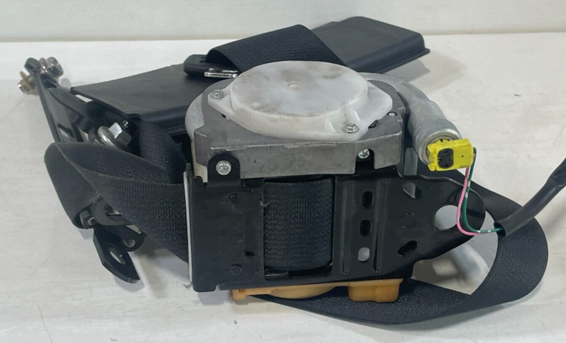 Load image into Gallery viewer, 15-19 INFINITI Q70 Q70L FRONT LEFT SEAT BELT RETRACTOR W/ PRE CRASH BLACK #91444