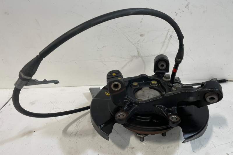 Load image into Gallery viewer, 14 - 20 INFINITI QX60 FWD REAR RIGHT SIDE SPINDLE KNUCKLE W/ BEARING HUB # 83413