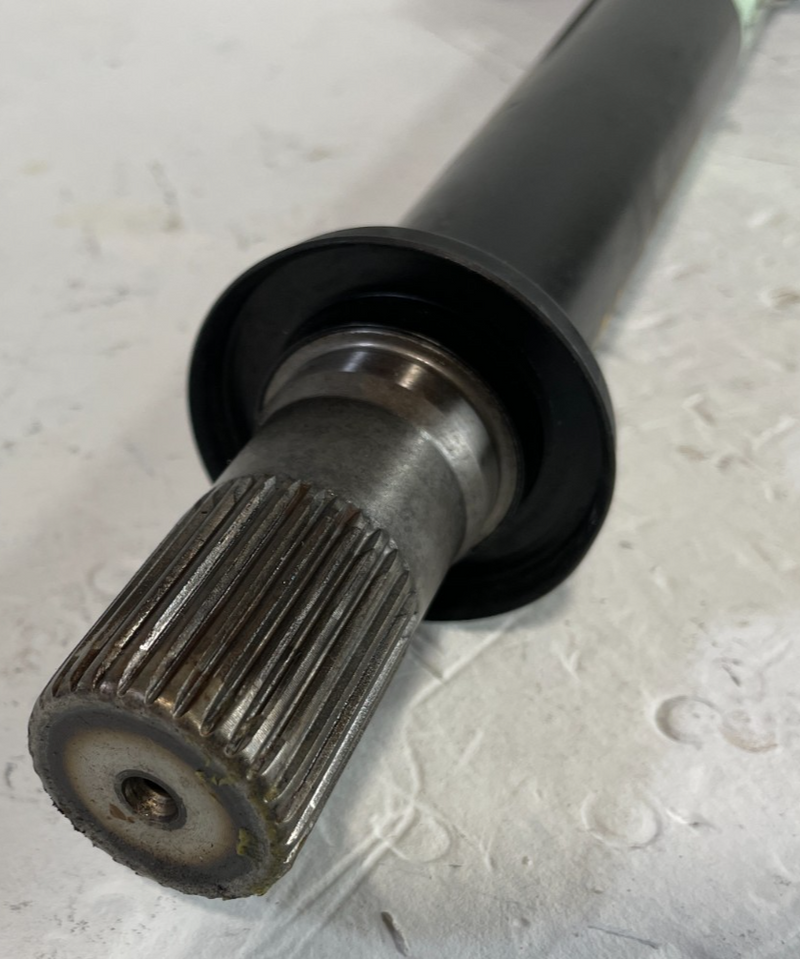Load image into Gallery viewer, 2021-2025 HYUNDAI SANTA FE FRONT RIGHT INTERMEDIATE JACK SHAFT 2.5L # 104443