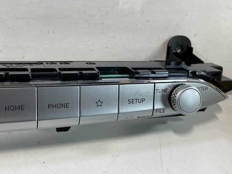 Load image into Gallery viewer, 2020 - 2022 HYUNDAI PALISADE DASH DASHBOARD RADIO CONTROL MULTI SWITCH # 102225
