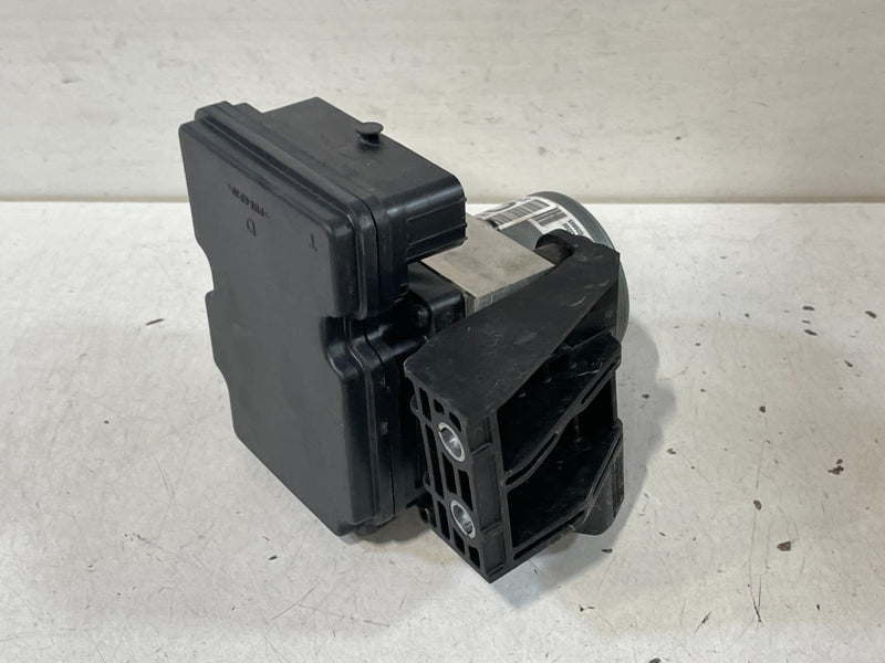 Load image into Gallery viewer, 2020-2022 HYUNDAI PALISADE ANTI LOCK ABS BRAKE PUMP CONTROL MODULE UNIT # 100238