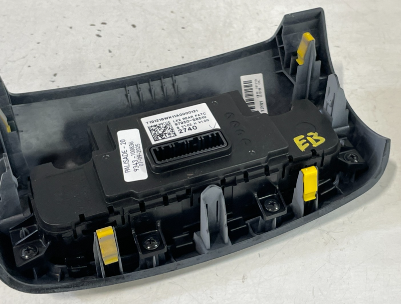 Load image into Gallery viewer, 20-22 HYUNDAI PALISADE REAR A/C HEATER TEMP CLIMATE CONTROL SWITCH PANEL #100836