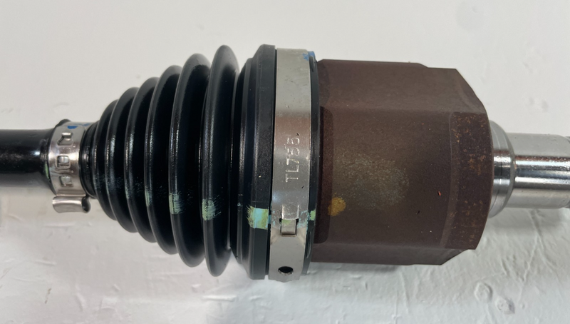 Load image into Gallery viewer, 2022-2025 HYUNDAI TUCSON AWD REAR LEFT DRIVER SIDE AXLE SHAFT HALFSHAFT # 105078