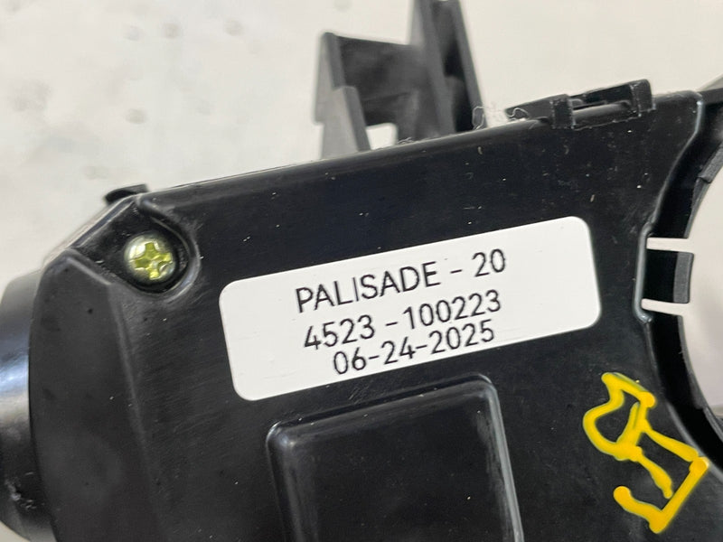 Load image into Gallery viewer, HYUNDAI PALISADE WIPER TURN SIGNAL HEADLIGHT COMBINATION COLUMN SWITCH # 100223