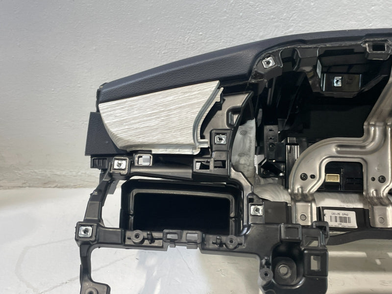 Load image into Gallery viewer, 2023-2025 HYUNDAI PALISADE INSTRUMENT PANEL PAD DASHBOARD ASSEMBLY # 104146