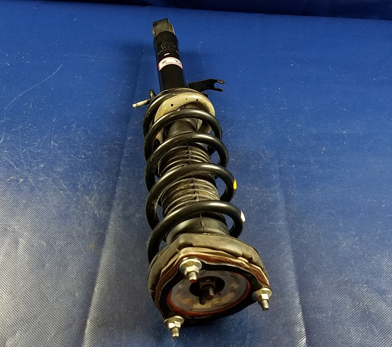 Load image into Gallery viewer, 11-14 INFINITI M37 Q70 RWD FRONT LEFT SIDE STRUT SHOCK ABSORBER SPRING # 61793