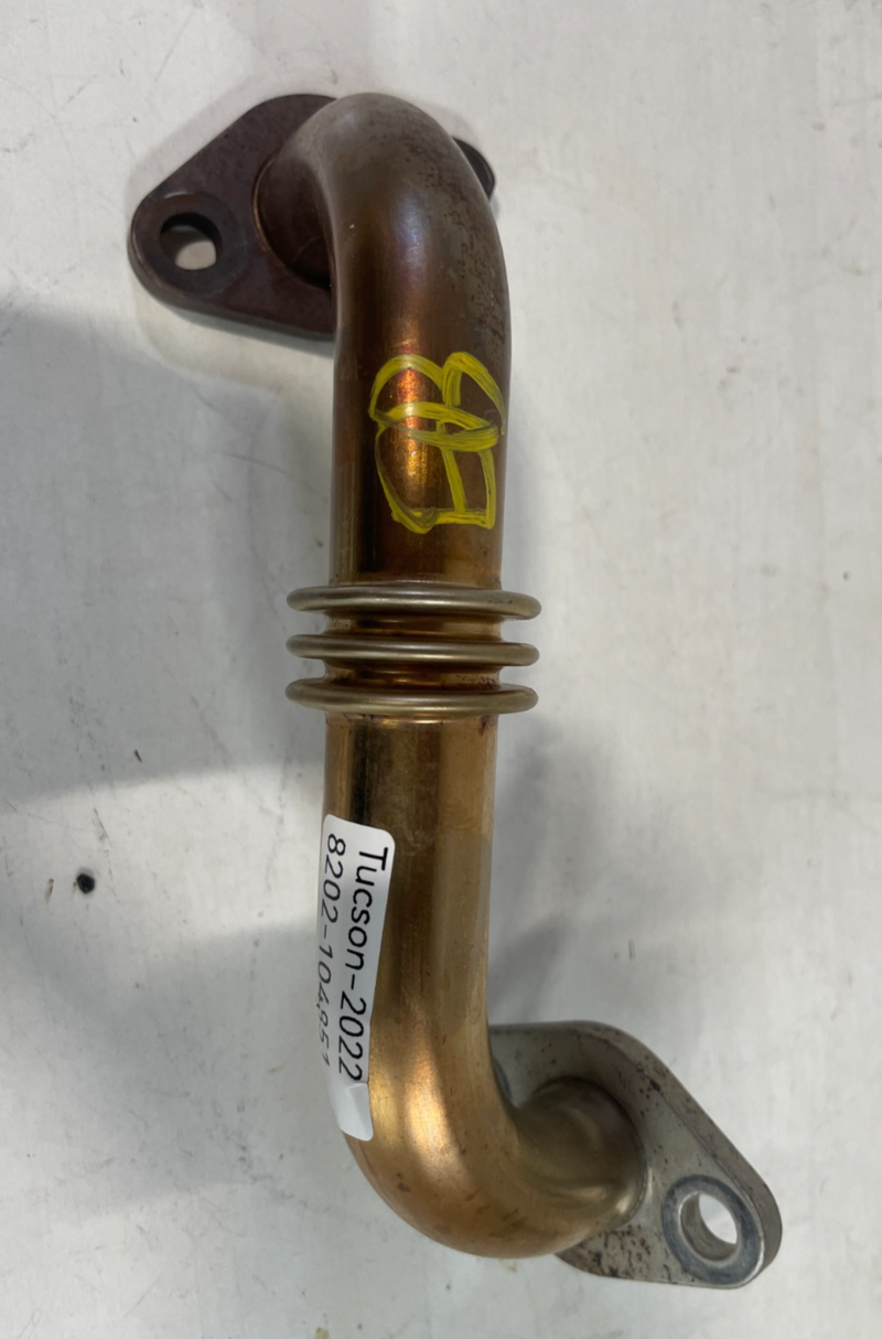 Load image into Gallery viewer, 2020-2025 HYUNDAI SANTA FE TUCSON ENGINE EGR PIPE TUBE HOSE LINE 2.5L # 104851