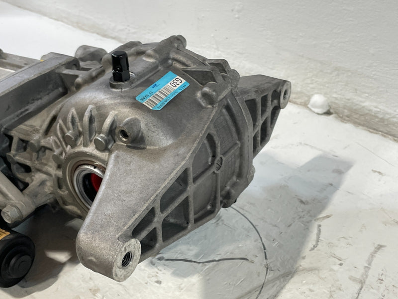 Load image into Gallery viewer, 2021-2025 HYUNDAI SANTA FE AWD REAR AXLE CARRIER DIFFERENTIAL ASSEMBLY # 102001