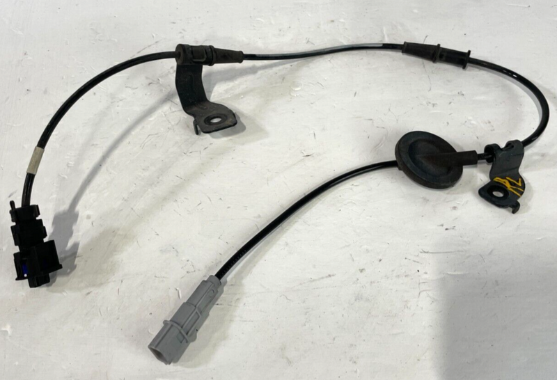 Load image into Gallery viewer, 2021 - 2025 HYUNDAI ELANTRA REAR LEFT DRIVER SIDE ABS WHEEL SPEED SENSOR # 89299