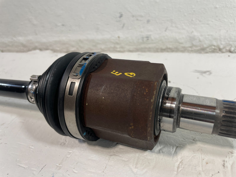 Load image into Gallery viewer, 2022-2025 HYUNDAI TUCSON AWD REAR LEFT DRIVER SIDE AXLE SHAFT HALFSHAFT # 104867