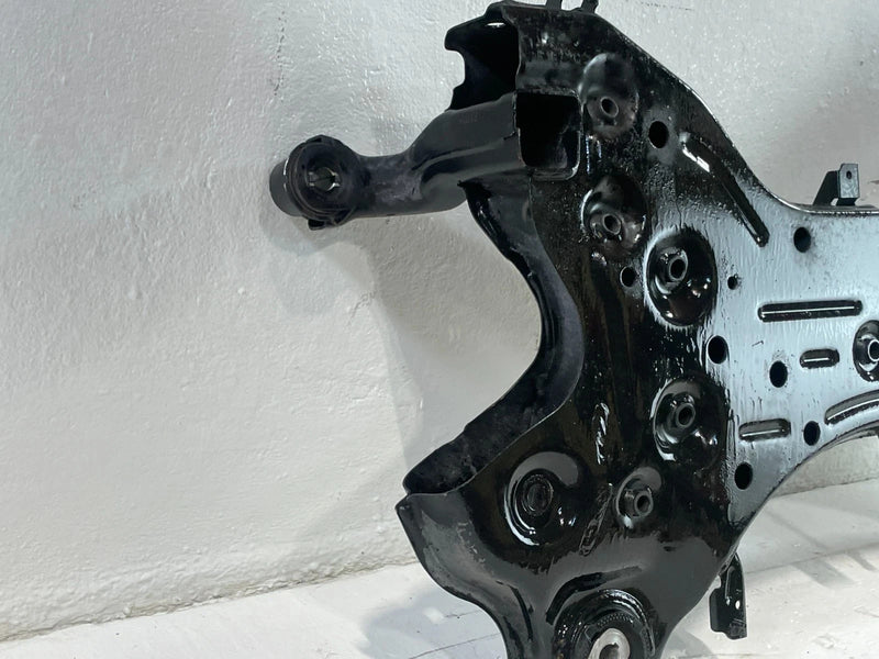 Load image into Gallery viewer, 20-25 HYUNDAI PALISADE FWD FRONT SUSPENSION SUBFRAME CROSSMEMBER CRADLE # 103651