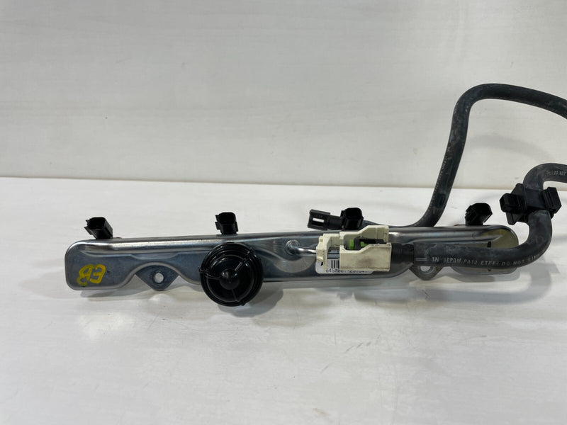Load image into Gallery viewer, 2016 - 2024 HONDA CIVIC ENGINE FUEL INJECTOR RAIL W/ SUB WIRE HARNESS # 90287