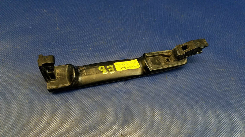 Load image into Gallery viewer, 07-15 INFINITI G25 G35 G37 Q40 SEDAN REAR OUTSIDE DOOR HANDLE BLACK KH3 # 54746
