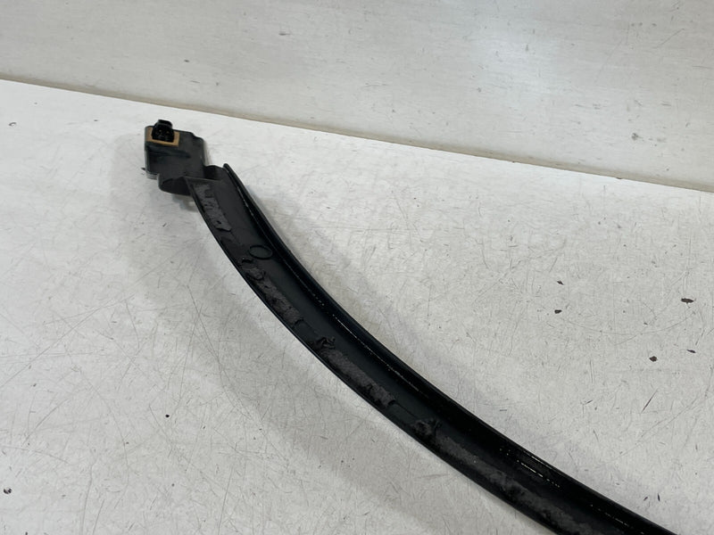 Load image into Gallery viewer, 2017 - 2022 HONDA CR-V REAR RIGHT FENDER FLARE WHEEL ARCH MOLDING TRIM # 97562