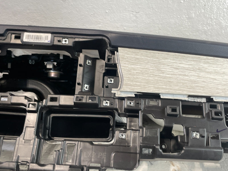 Load image into Gallery viewer, 2023-2025 HYUNDAI PALISADE INSTRUMENT PANEL PAD DASHBOARD ASSEMBLY # 104146