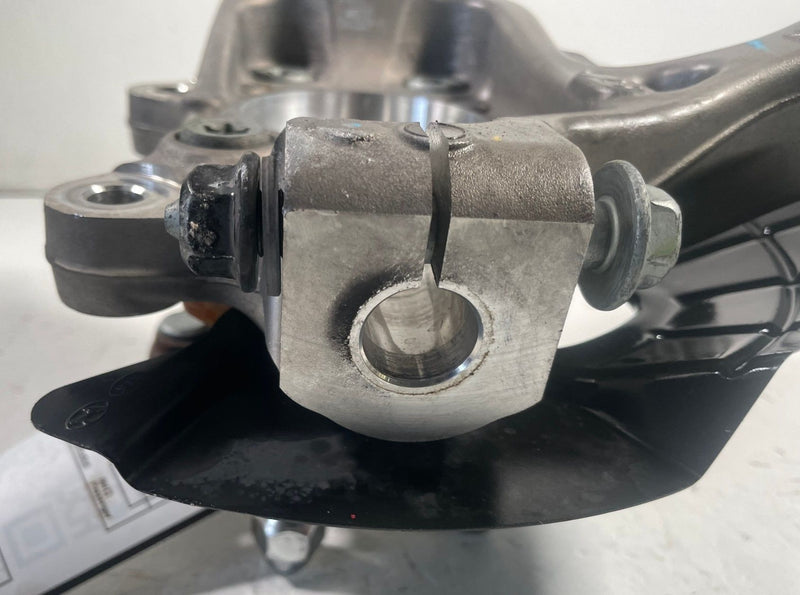 Load image into Gallery viewer, 2023 - 2026 KIA SPORTAGE FWD FRONT RIGHT PASSENGER SIDE SPINDLE KNUCKLE # 113291