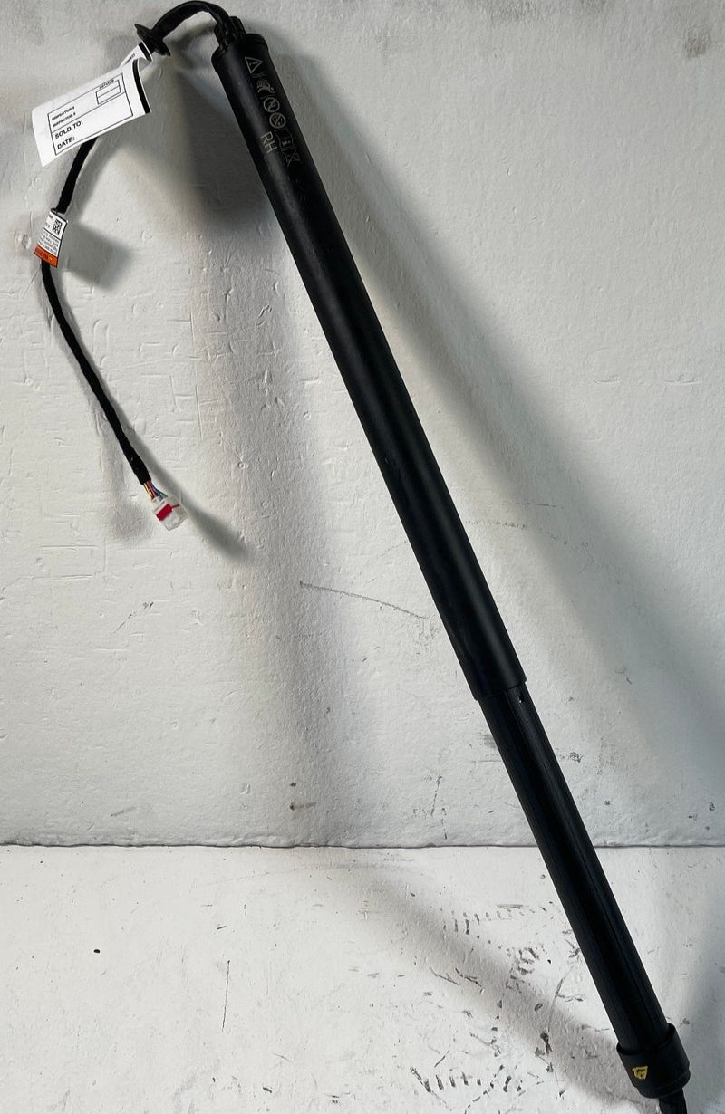 Load image into Gallery viewer, 2025 - 2026 HYUNDAI SANTA FE REAR RIGHT SIDE LIFTGATE POWER LIFT SUPPORT #109281