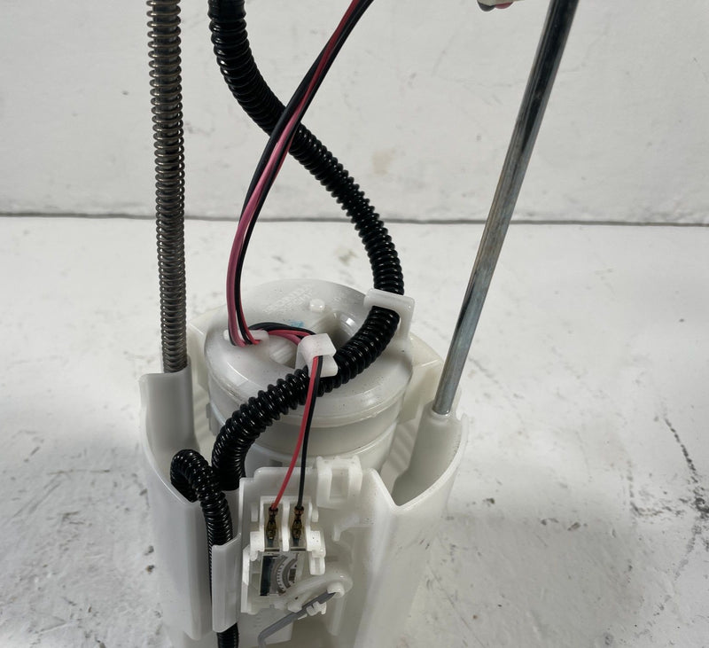 Load image into Gallery viewer, 2019-2025 HONDA PASSPORT FUEL GAS TANK PUMP SENDING UNIT KA292100-7173 # 107889