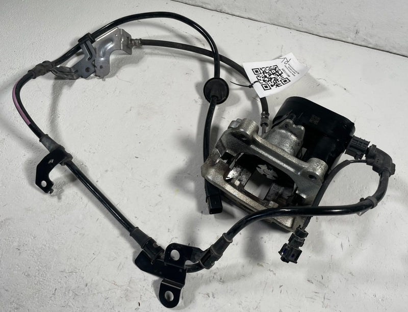 Load image into Gallery viewer, 2023 - 2026 KIA SPORTAGE REAR LEFT DRIVER SIDE BRAKE CALIPER ASSEMBLY # 113289