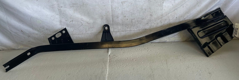 Load image into Gallery viewer, 15-25 FORD MUSTANG CONVERTIBLE REAR LEFT SUBFRAME SUPPORT BRACE BRACKET # 113529