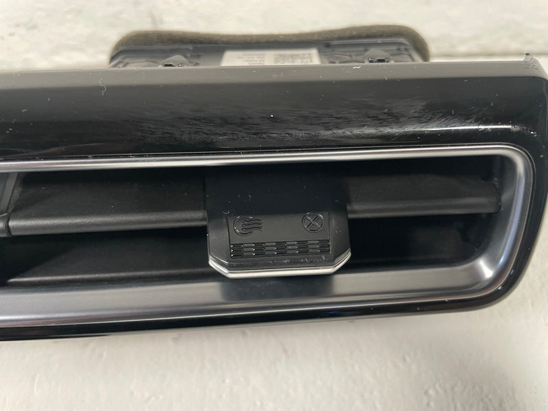Load image into Gallery viewer, 2023 - 2025 KIA SPORTAGE FRONT RIGHT DASH AC AIR VENT GRILLE PANEL 2.5L # 113298