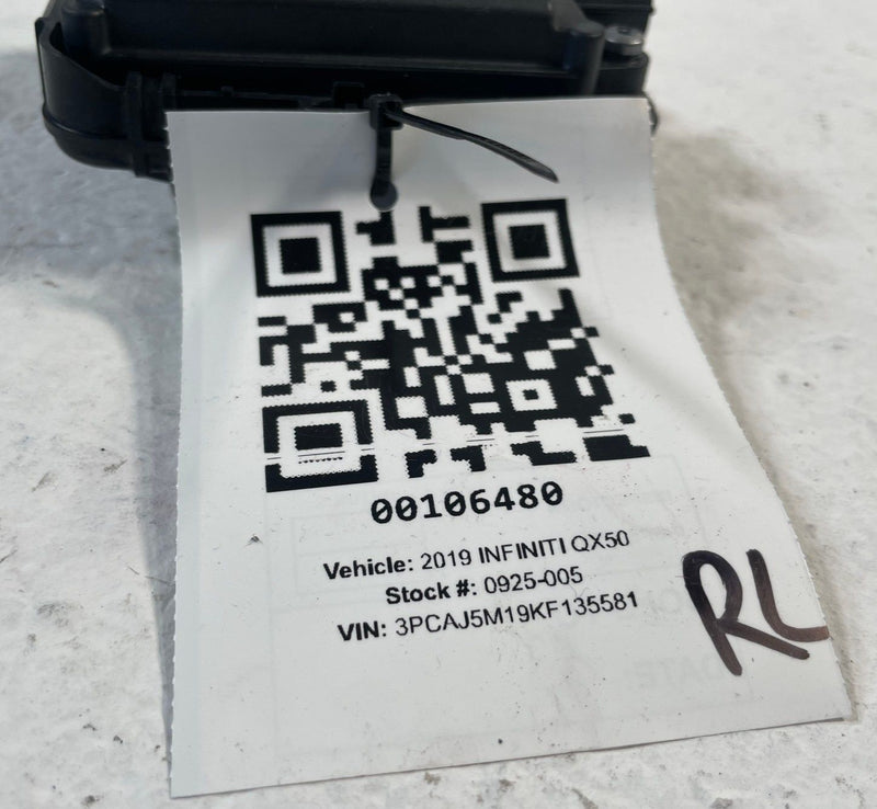 Load image into Gallery viewer, 2019-2021 INFINITI QX50 REAR LEFT DRIVER BLIND SPOT RADAR SENSOR MODULE # 106480
